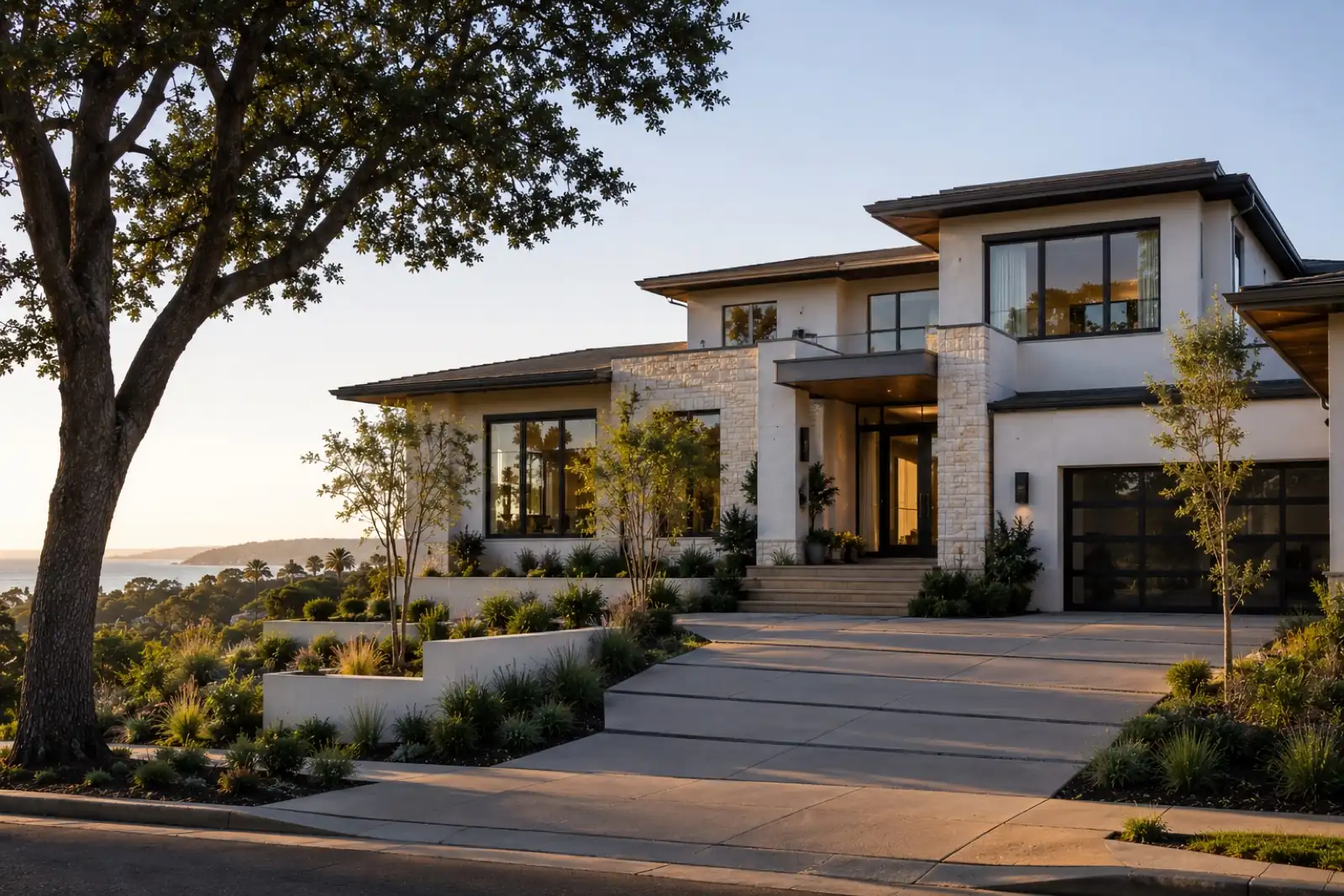 Florida Home Insurance: Wind, Flood, Roof Age and Why You Quote It First